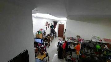 Gambar 2 Rumah Cantik 3 Lantai Area Graha Raya Bintaro Bebas Banjir 