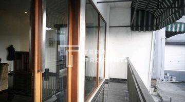 Gambar 4 Dijual Cepat Villa Furnished Beserta Poo & Ornamen Kayu Jatil