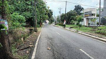 Gambar 2 Lokasi : Jl.Mulawarman Raya Tembalang (Deket jalan Tol Banyumanik,deket TransMart,deket Mall ADA,deket Kampus UNDIP,deket pusat Kuliner Tembalang) dan Bebas Banjir dan Pemandangan di atas dan udara sejuk lagi Asri
Cocok Untuk :Perumahan Elite (Property) ,