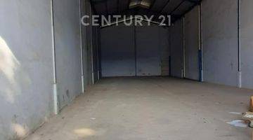 Gambar 3 Gudang Minimalist Di Kamal Bisnis Center LT 514m2