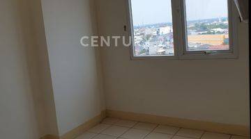 Gambar 3 Apartemen Puri Park View 2BR View Swimming Pool