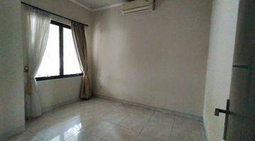 Gambar 2 For Rent Rumah Cilandak Lt 200m² Lb 250m² 2 Lt 3 Kt 2 Km 9.24