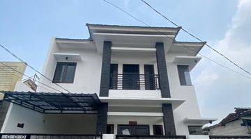 Gambar 1 For Rent Rumah Cilandak Lt 160m² Lb 250m² 5 Kt 2 Lt Shm 9.24 