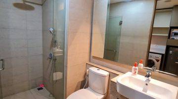 Gambar 3 Disewakan Apartemen Gold Coast, Studio, Full Furnish