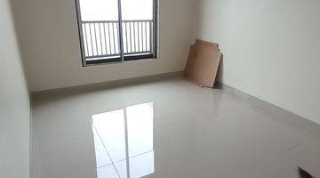 Gambar 4 Dijual Rumah Cantik 2lantai Tahap Finishing di Citra Raya Tangerang