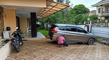 Gambar 2 Rumah dan kost di komplek perumahan Bogor Baru Kota Bogor