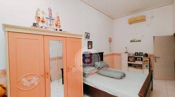 kamar tidur dijual rumah 2 lantai dalam