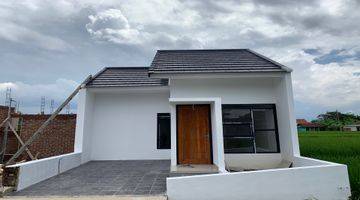 Gambar 1 Rumah mewah murah bandung kota Rumah Semi Furnished SHM - Sertifikat Hak Milik Baru