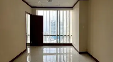 Gambar 1 Murah Jarang Ada Office Soho Capital Size 137SQM Semi Furnished