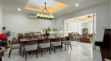 Gambar 2 Brand New Modern Classic House Pondok Indah 2 Lantai Dengan Private Pool