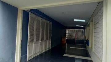 garasi/carport dijual rumah di jl kawi
