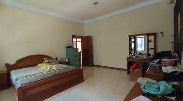kamar tidur dijual rumah di jl sri