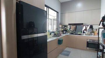 Gambar 5 Dijual Rumah Modern Tropical Sutera Buana, Alam Sutera May