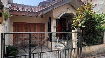 Gambar 1 Dijual Rumah Cakep Belakang Kampus Ui Depok 