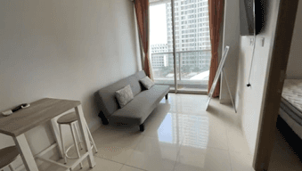 Gambar 3 Apartemen Taman Anggrek Semi Furnished Lantai Rendah