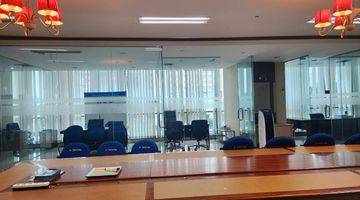 Gambar 5 Office Space di Apl Central Park Full Furnished