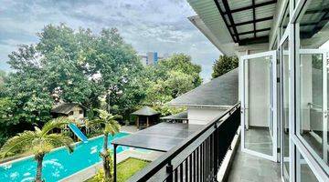 Gambar 4 Ampera Kemang Luxurious Tropical House Halaman Luas Jalan Lebar 