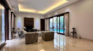 Gambar 3 Pondok Indah Luxurious Tropical House Exclusive Area Jalan Lebar