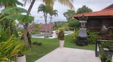 Gambar 2 Villa luxury  view laut area uluwatu