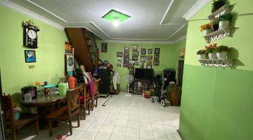 Gambar 4 Dijual Rumah di Jl. Dr. Moh Hata Gg. Intan Tpi, Pontianak