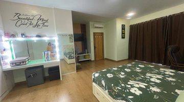 Gambar 2 Rumah 2 Lantai Baru Semi Furnished HGB di Beverly Green, Batam