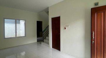 Gambar 2 Rumah 2 Lantai Bagus Unfurnished HGB di Villa Bukit Indah, Batam