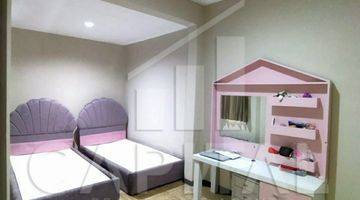 kamar tidur rumah minimalis semi furnished siap