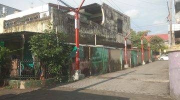 Gambar 1 Dijual Rumah 2 Lt Di Jl. Harimau, Makassar (abd)