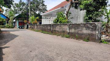 ruang tamu property joss tanah di kampus