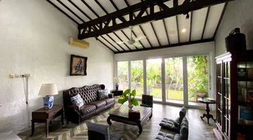 foto lainnya rumah beautiful garden house swimpool