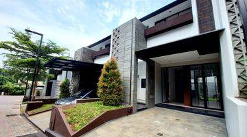 tampak depan rumah konsep minimalis lokasi bagus