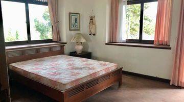 Gambar 4 Villa dijual A good and beautiful villa inside a housing complex