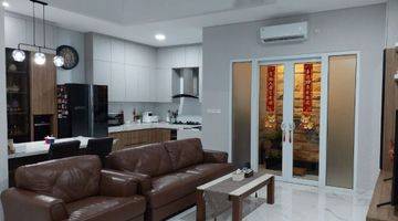 Gambar 4 Rumah Taman Palem 2 lantai bagus mewah fully furnished 