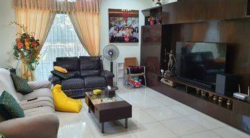 Gambar 1 Rumah 2 Lantai Semi Furnished di Taman Kota Jakarta Barat, Jakarta Barat