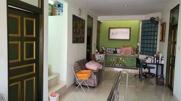 Gambar 4 Rumah 2 Lantai Semi Furnished di Taman Kota Jakarta Barat, Jakarta Barat