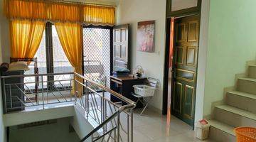 Gambar 5 Rumah 2 Lantai Semi Furnished di Taman Kota Jakarta Barat, Jakarta Barat