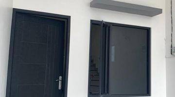 Gambar 3 Rumah 2 Lantai Baru Cipondoh Makmur Tangerang, Semi Furnished