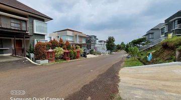 Gambar 2 Dijual Rumah siap huni di resort Dago pakar Bandung 
