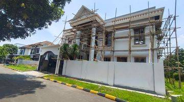 Gambar 5 Dijual Rumah Mewah 3 Lantai di Puspita Loka, Bsd City, Tangerang