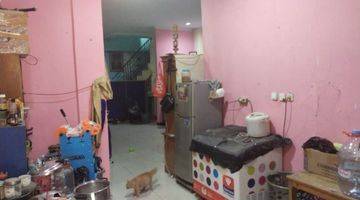 Gambar 3 Dijual rumah 2 lantai taman villa bandara