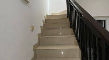 Gambar 5 Dijual Rumah di Cluster Australia, uk 6x15, Bagus, SHM,Timur Laut