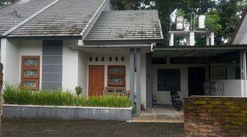 tampak depan rumah full furnish murah dekat