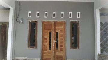 tampak depan rumah besar taman depan belakang