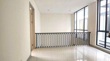 Gambar 5 Rumah 3 Lantai 4KT Cluster Sentarum Asya Jakarta Garden City Jgc