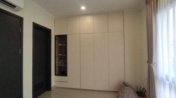 Gambar 2 Dijual Rumah Cantik Siap Huni Baroni Symphonia Gading Serpong Augs