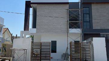 Gambar 2 Dijual Rumah Gress Minimalis Modern Tropical Sutorejo