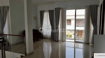 Gambar 4 Dijual Rumah Taman Telaga Golf Bsd