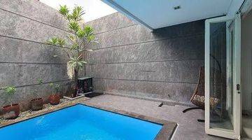 Gambar 4 Modern Beautiful House In Menteng Kuningan