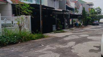 Gambar 2 Disewakan Rumah Full Furnish Depan Taman