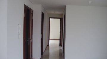 Gambar 5 Disewakan Apartemen Royal Mediterania, 3BR Fitted